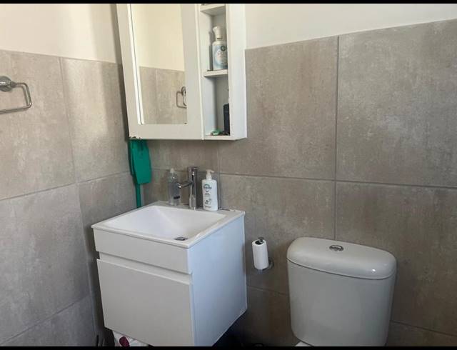 2 BEDROOM PROPERTY TO RENT IN HEATHFIELD